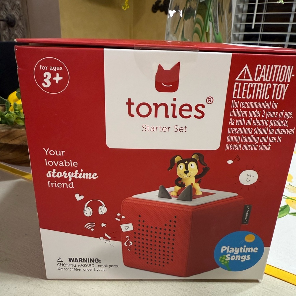 Tonies Starter Set in Red NIB